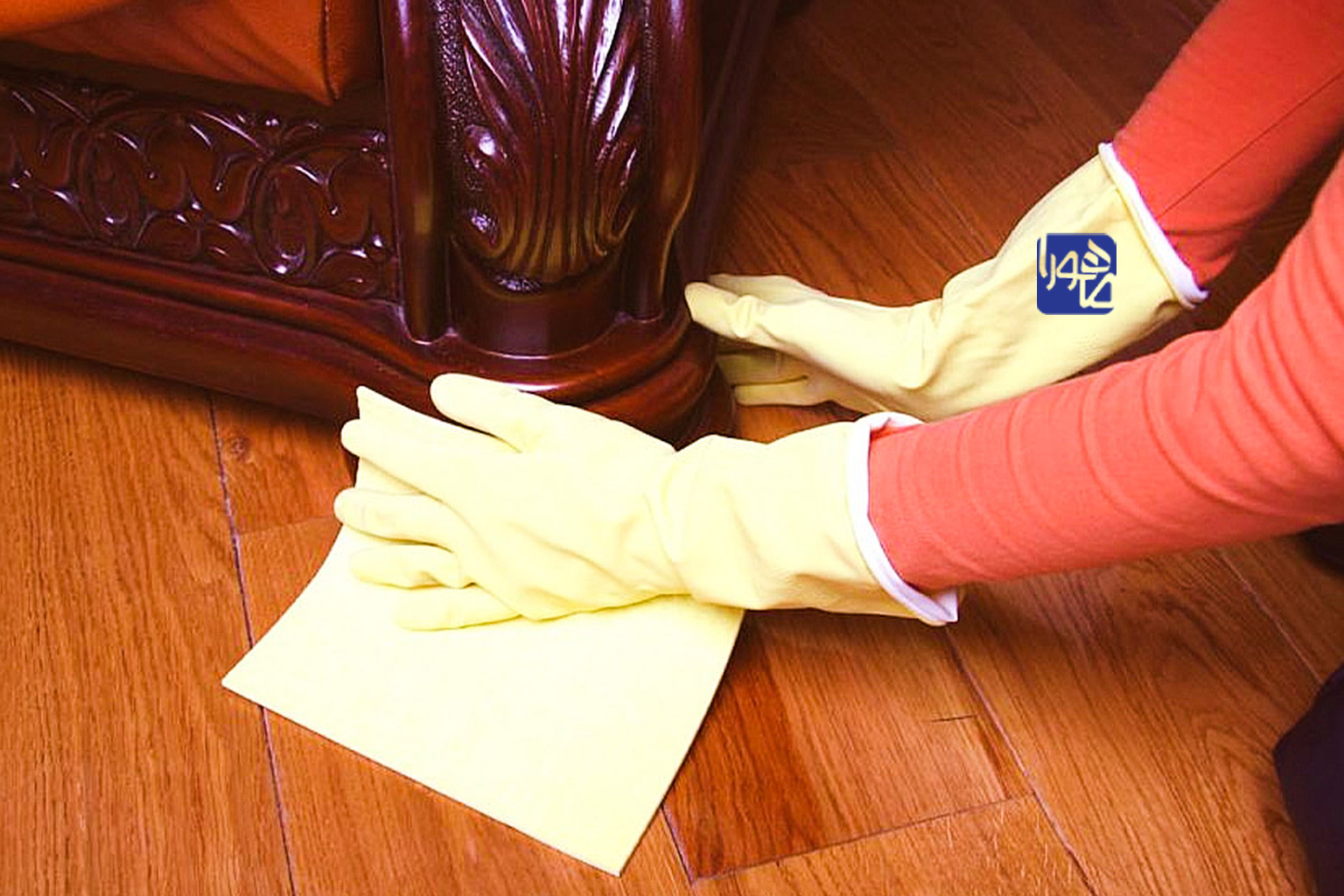 نحوه تمیز کردن وسایل چوبی از گردگیری تا براق‌کردن